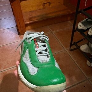 Prada cup greeeeeeen